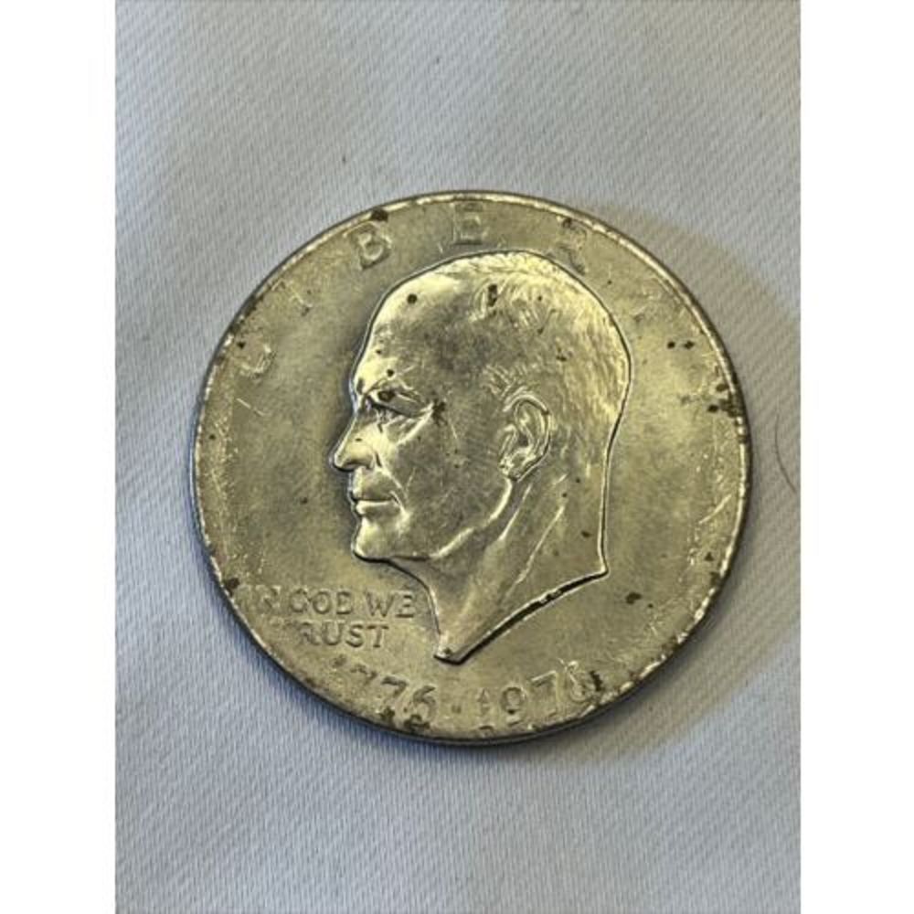 1776-1976  Eisenhower One Dollar US Bicentennial Coin Die Break Doubled E13